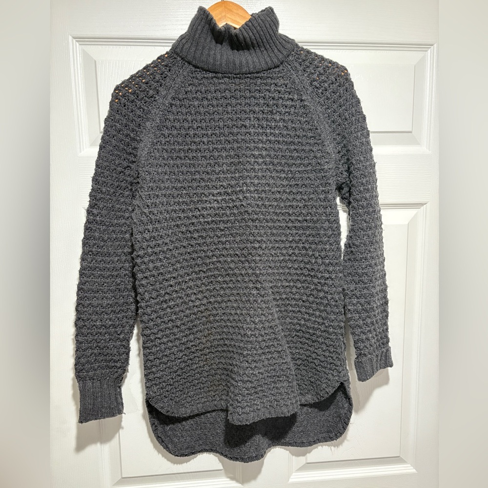 GAP Charcoal Textured Turtleneck Sweater